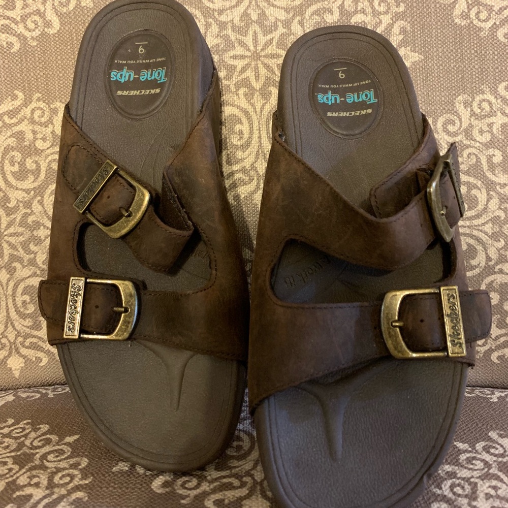 Skechers Tone Ups Leather sandals